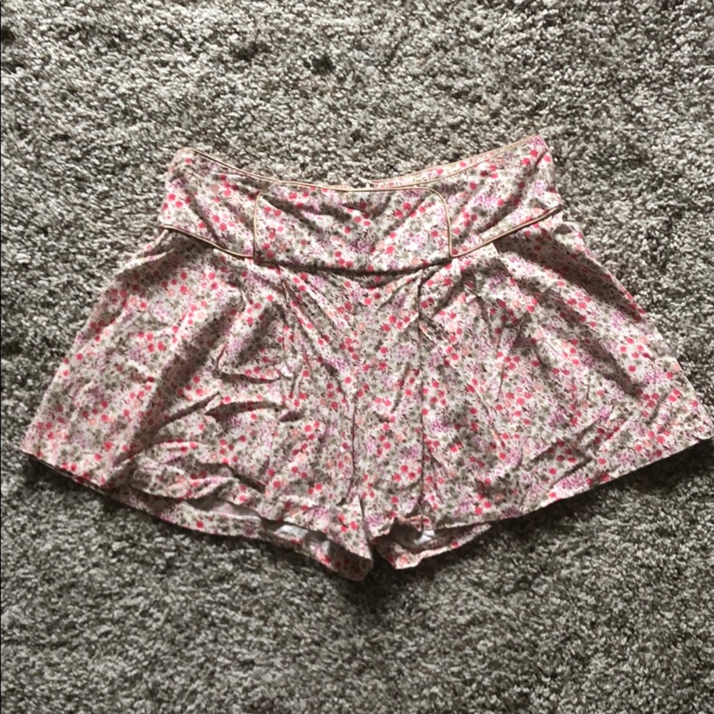 GB Pleated Floral Skort